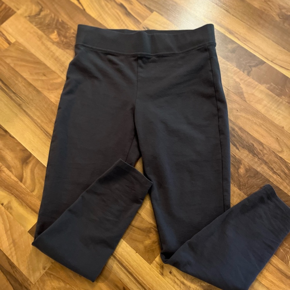 L.L. Bean Women’s Essential High-Waist Leggings Medium Alloy Gray - Picture 2 of 5
